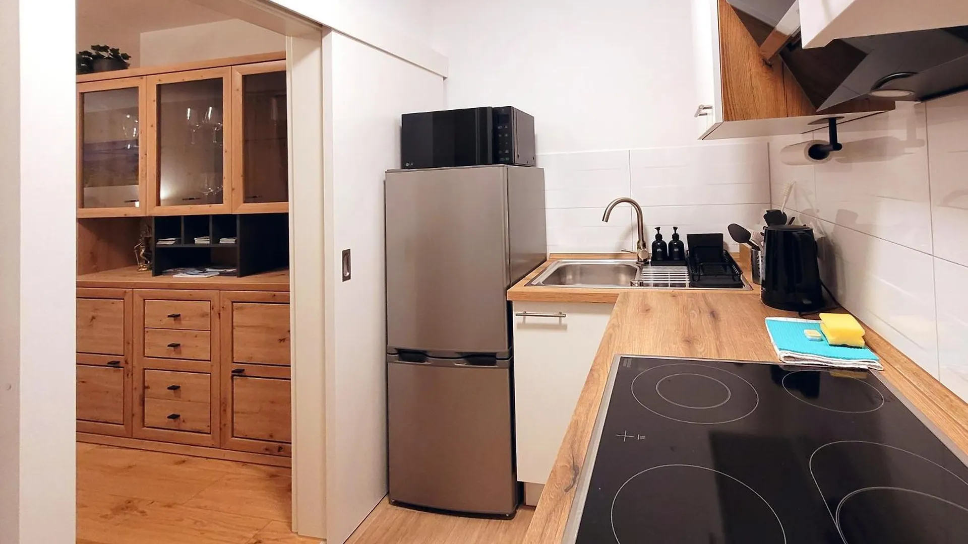 Madison Homes Apartment 50 Qm In Prien Mit Balkon, Bergblick, Parkplatz, Zentral Gelegen